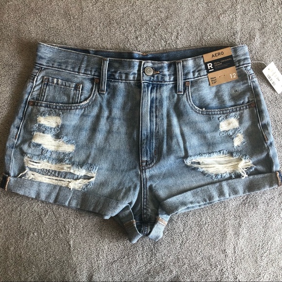 Aeropostale Shorts Light Blue Denim Jean Mom Hi Waist Distressed Size 12 - Picture 1 of 11